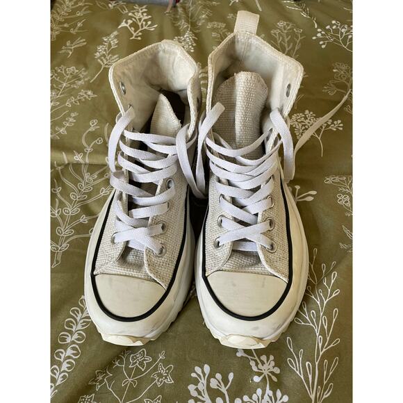 Converse Run Star Hike High Egret Platform Sneaker - Size 8 - Picture 1 of 8